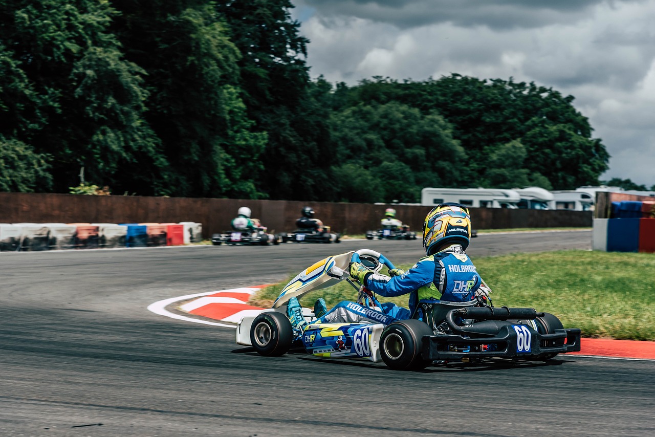 Everything You Should Know About Drag Racing Go-Karts